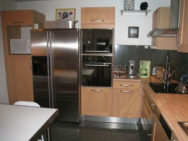 Les Toits Des Cordeliers *